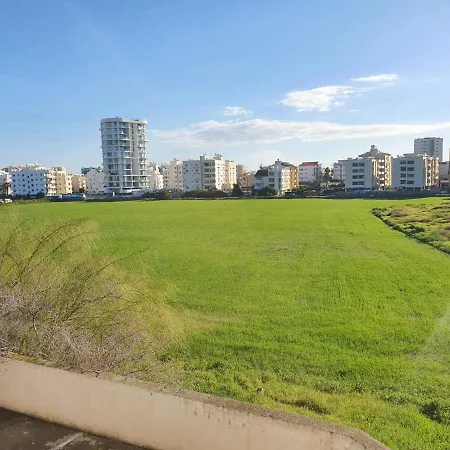 Open Views Apartment Larnaca Exterior photo